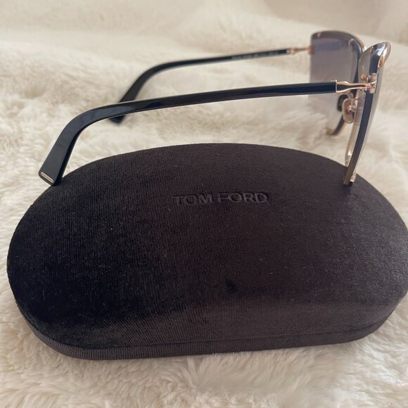 Tom Ford Elle-02 TF936 28B Sunglasses Women\'s Rose Gold/Grey-Brown Gradient 71mm main image 9